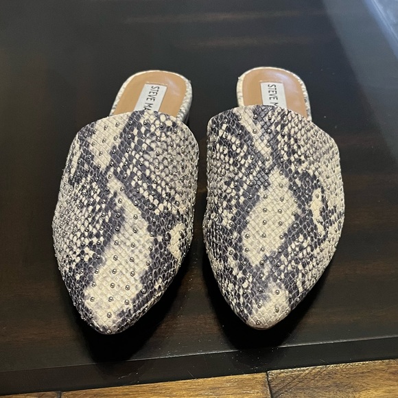 Steve Madden Trace Leather Snake Studded Loafers Size 6.5 - Picture 5 of 7